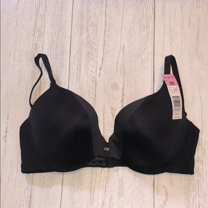 Vassarette Bra BRAND NEW